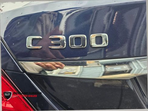 Used 2021 Mercedes-Benz C 300 4MATIC Sedan image 31