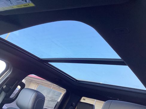 New 2026 Toyota Tundra Limited image 17