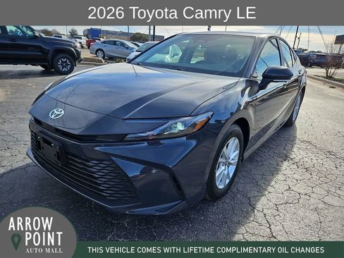 Used 2026 Toyota Camry LE image 4
