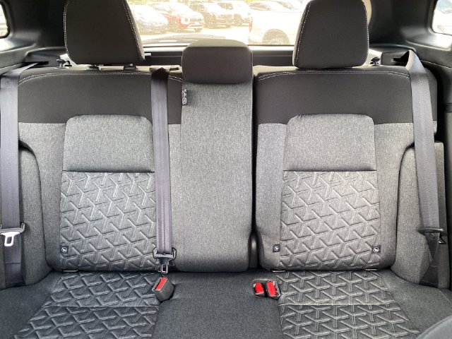New 2027 Nissan Kicks SV AWD/4WD image 11
