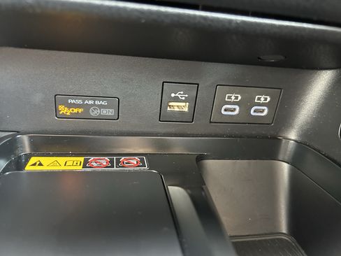 Used 2025 Toyota Camry LE FWD image 29