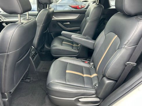 Used 2024 MAZDA CX-90 Plug-In Hybrid w/ Premium Plus image 10