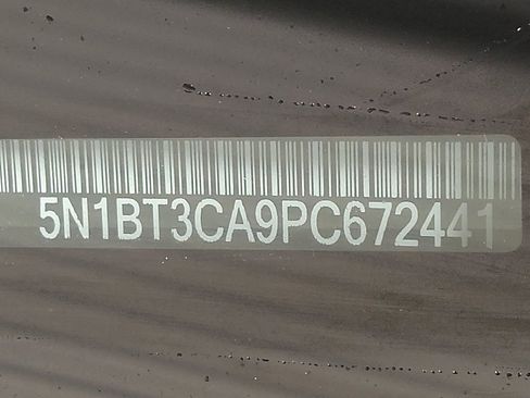 Used 2023 Nissan Rogue SL w/ SL Premium Package image 33