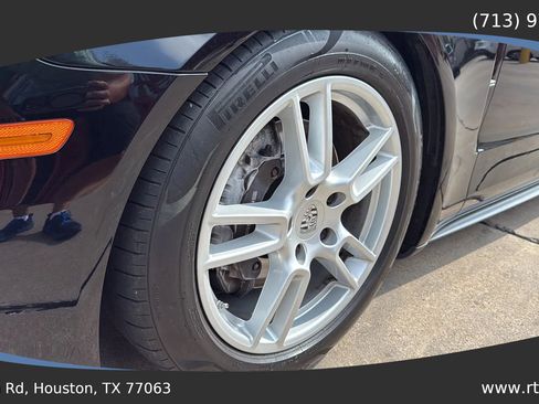 Used 2017 Porsche Panamera image 14