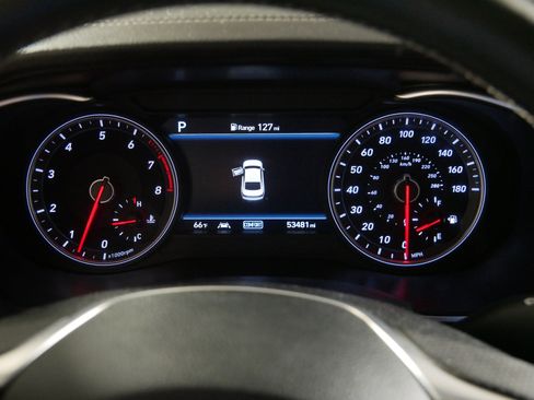 Used 2021 Genesis G70 3.3T image 21