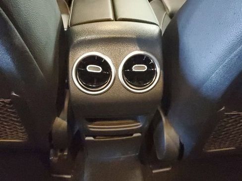 Used 2022 Mercedes-Benz GLB 35 AMG 4MATIC image 14