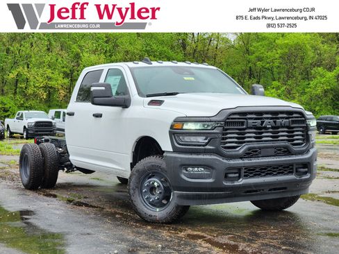 New 2025 RAM 3500 Tradesman image 1