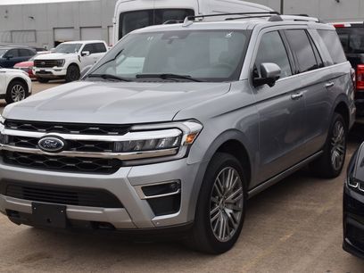 Used 2023 Ford Expedition Limited