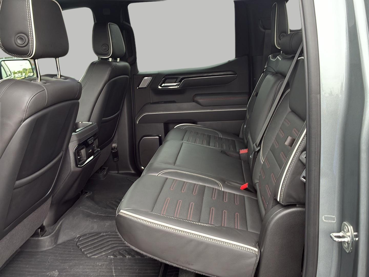Certified 2024 GMC Sierra 1500 AT4X w/ AT4X AEV Edition AWD/4WD image 20