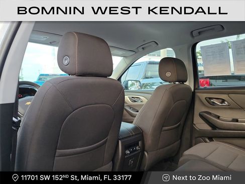 Used 2020 Chevrolet Traverse LS image 11