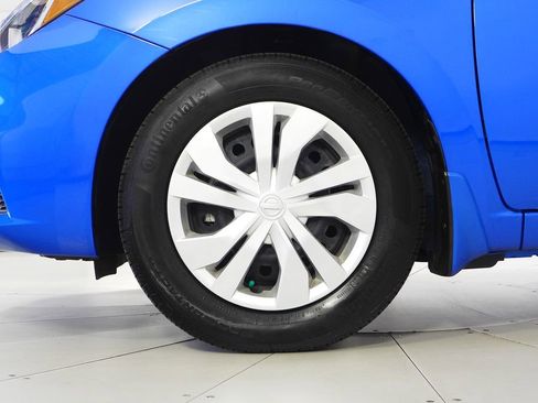 Used 2022 Nissan Versa S w/ Electronics Package image 5