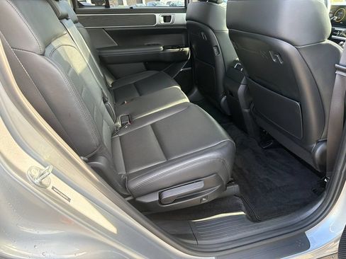 Used 2024 Hyundai Santa Fe Limited FWD image 15