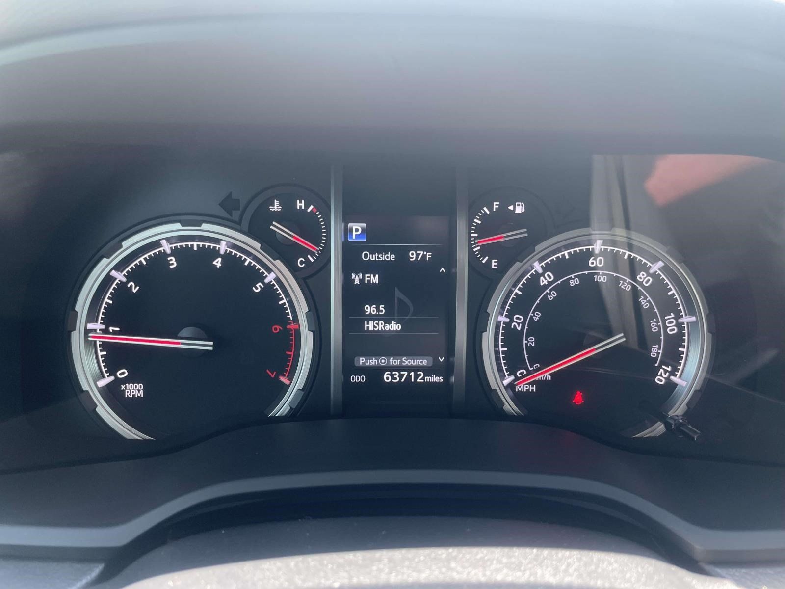 Used 2023 Toyota 4Runner TRD Off-Road Premium w/ Moonroof Package AWD/4WD image 19