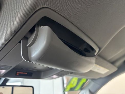 Used 2014 GMC Sierra 1500 SLT w/ SLT Crew Cab Value Package image 48