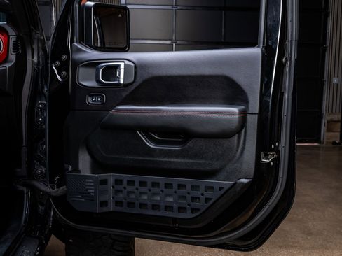 Used 2023 Jeep Gladiator Rubicon w/ LED Lighting Group image 36