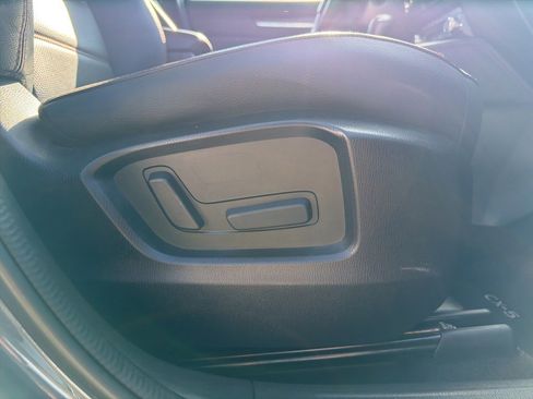 Used 2024 MAZDA CX-5 Carbon Edition image 17