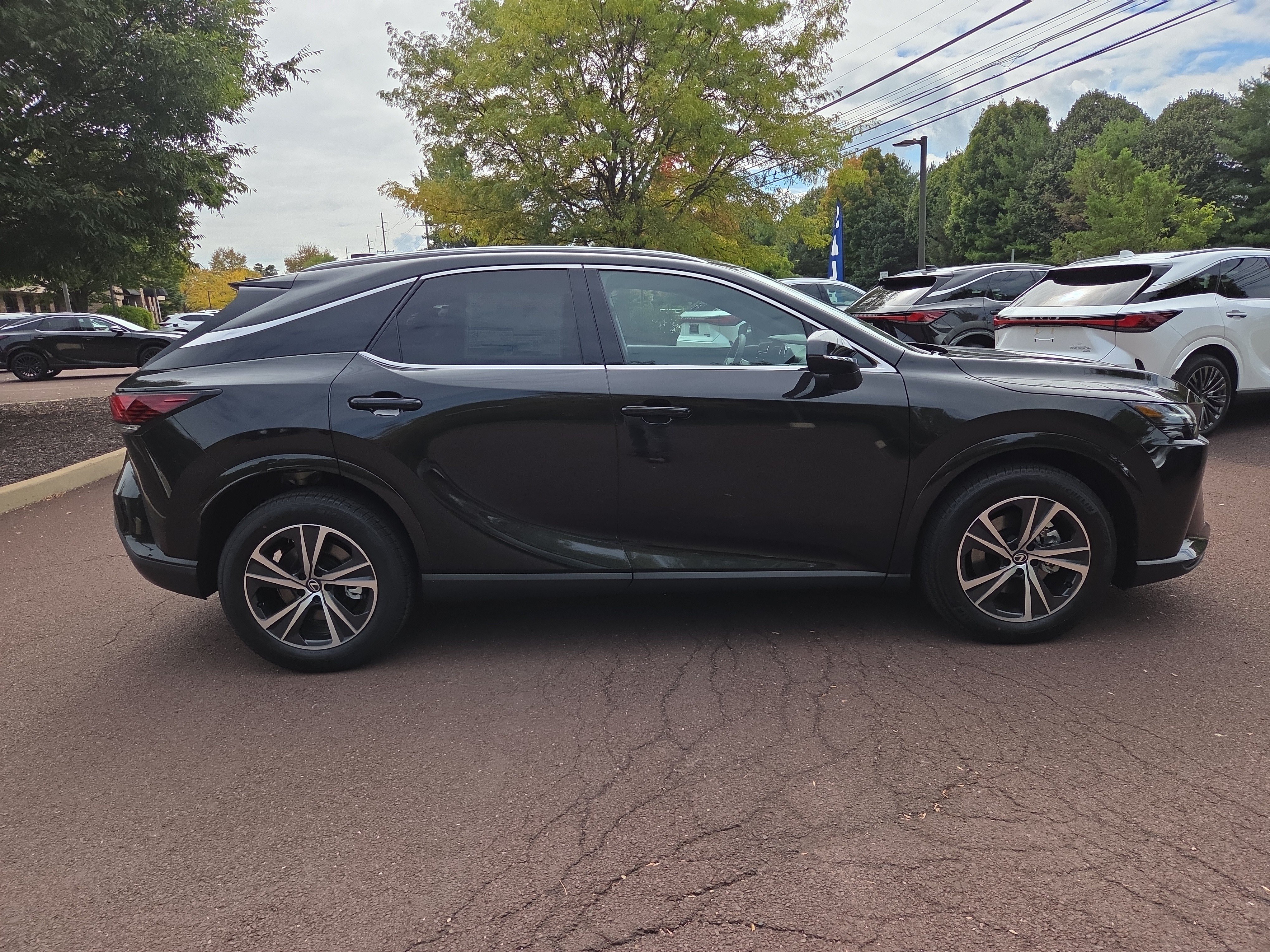 New 2026 Lexus RX 350 Premium AWD/4WD image 2