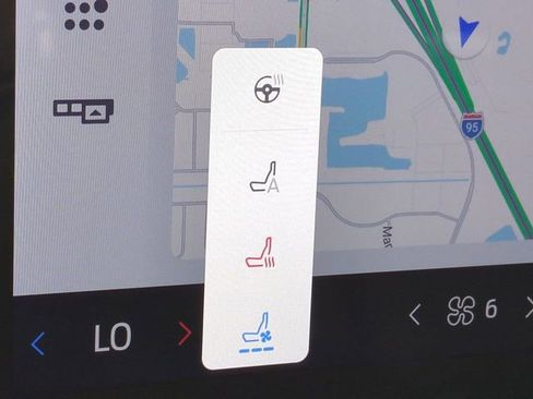 Certified 2025 Ford Expedition Platinum w/ Driver's Package image 24