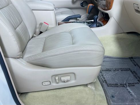 Used 2007 Lexus LX 470 4WD image 33