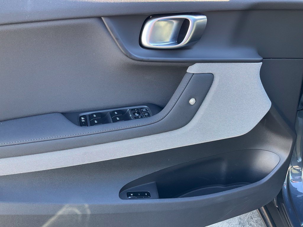 Used 2024 Polestar Polestar 2 AWD/4WD image 27