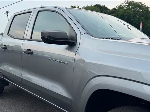 Used 2023 Chevrolet Colorado W/T RWD image 22