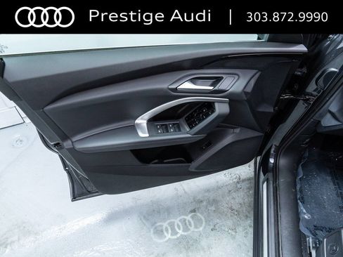 Used 2025 Audi Q5 Premium w/ Convenience Package AWD/4WD image 20