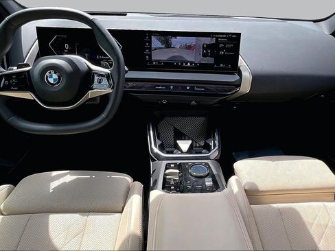 Used 2025 BMW X3 xDrive30i w/ Premium Package AWD/4WD image 15