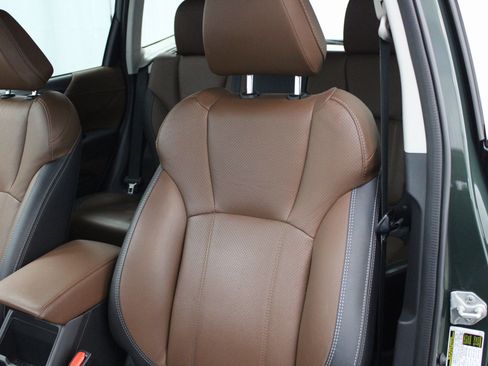 Used 2023 Subaru Forester Touring image 21