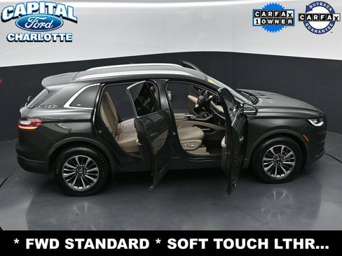 Used 2023 Lincoln Nautilus FWD image 31