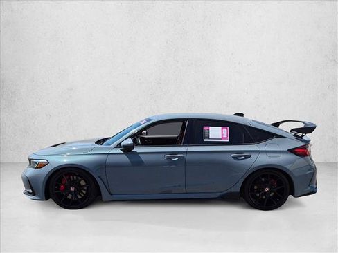 Used 2024 Honda Civic Type R image 9