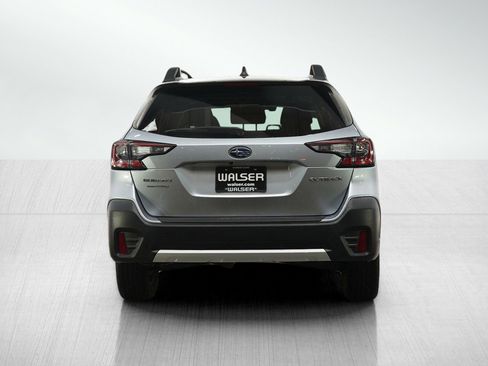 Used 2020 Subaru Outback Limited AWD/4WD image 4