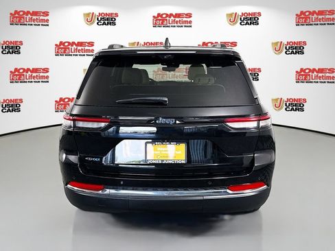 Used 2022 Jeep Grand Cherokee Limited 4xe w/ Luxury Tech Group II AWD/4WD image 17