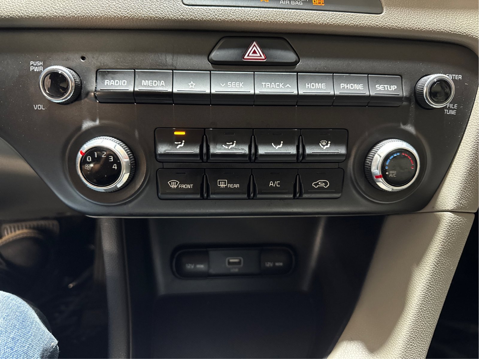 Used 2022 Kia Sportage LX FWD image 25