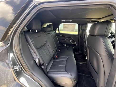 New 2025 Land Rover Range Rover Sport Dynamic SE image 11