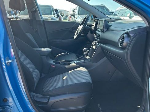 Used 2020 Hyundai Kona SEL w/ Cargo Package image 24