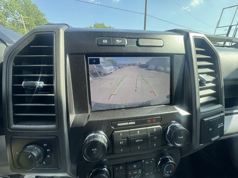 Used 2022 Ford F250 XL w/ Power Equipment Group AWD/4WD image 15