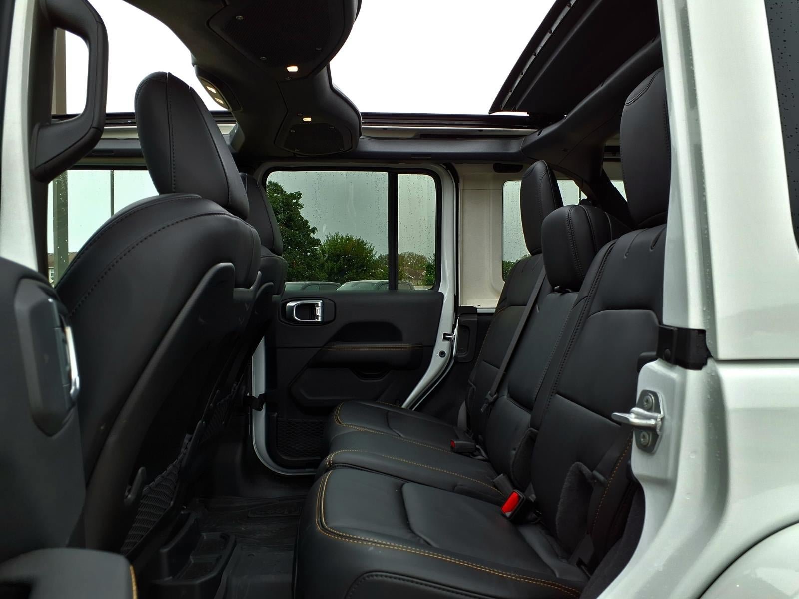 Used 2024 Jeep Wrangler Unlimited Rubicon 392 AWD/4WD image 25