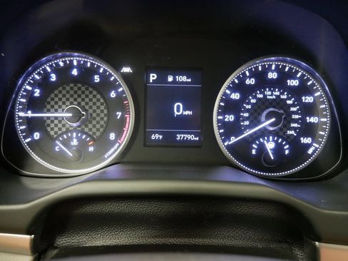 Used 2020 Hyundai Elantra Value Edition image 34