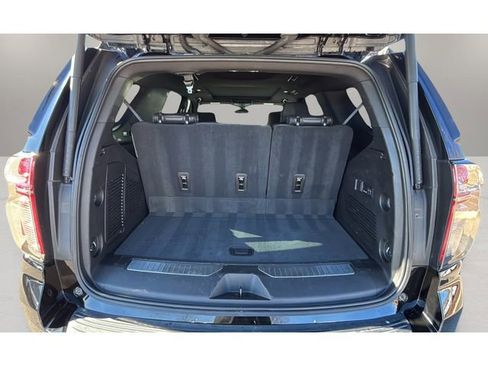 Used 2021 Chevrolet Tahoe RST w/ Luxury Package image 32