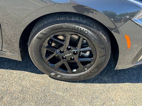 Used 2025 Kia K5 LXS image 29