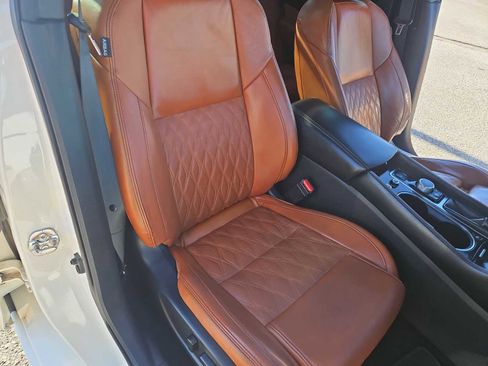 Used 2019 Nissan Maxima Platinum w/ Reserve Package image 24