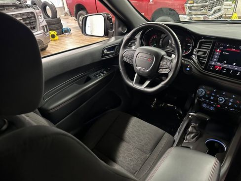Certified 2025 Dodge Durango GT image 14