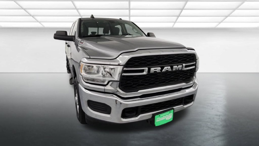 Used 2019 RAM 2500 Tradesman AWD/4WD image 2