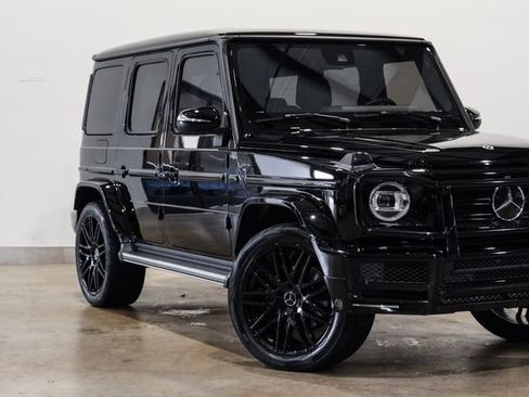 Used 2022 Mercedes-Benz G 550 w/ Exclusive Interior Package image 19