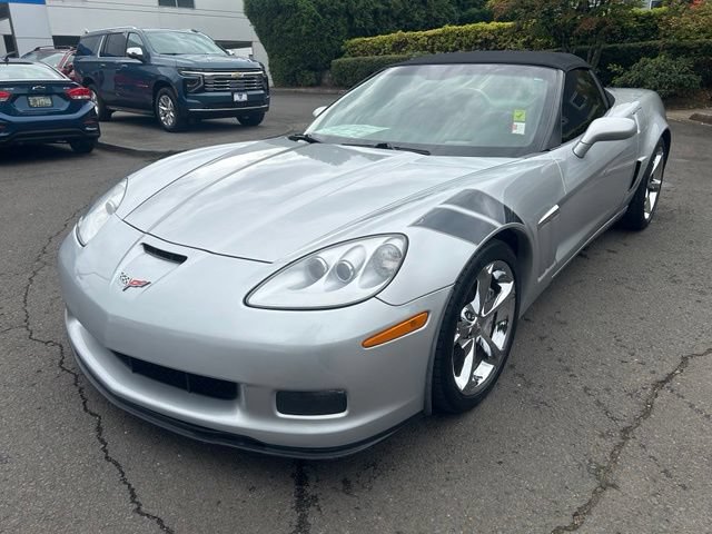 Used 2010 Chevrolet Corvette Grand Sport w/ Preferred Equipment Group RWD image 3