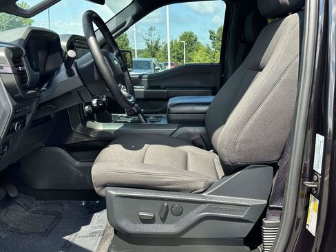 Used 2024 Ford F150 XLT w/ Equipment Group 302A MID RWD image 4