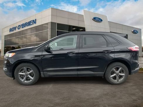 Used 2024 Ford Edge SEL w/ Sport Appearance Package image 2