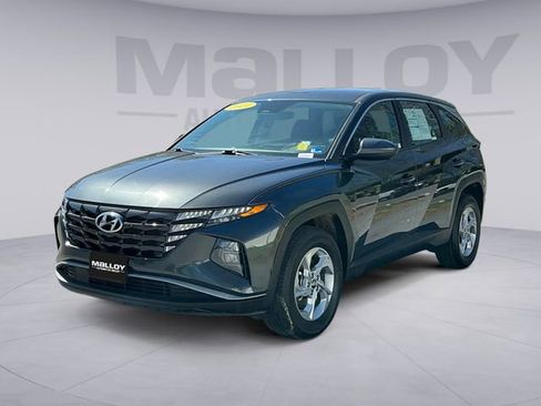 Used 2024 Hyundai Tucson SE AWD/4WD image 1