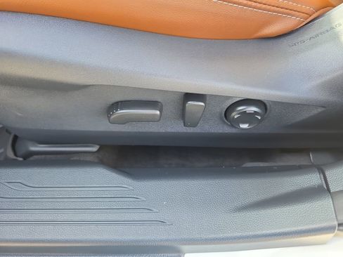 Used 2023 Subaru Outback Touring image 23