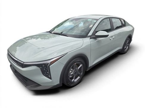 Used 2025 Kia K4 FWD image 8